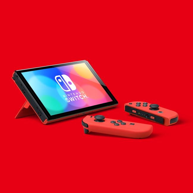 Nintendo Switch OLED - Mario Red Edition